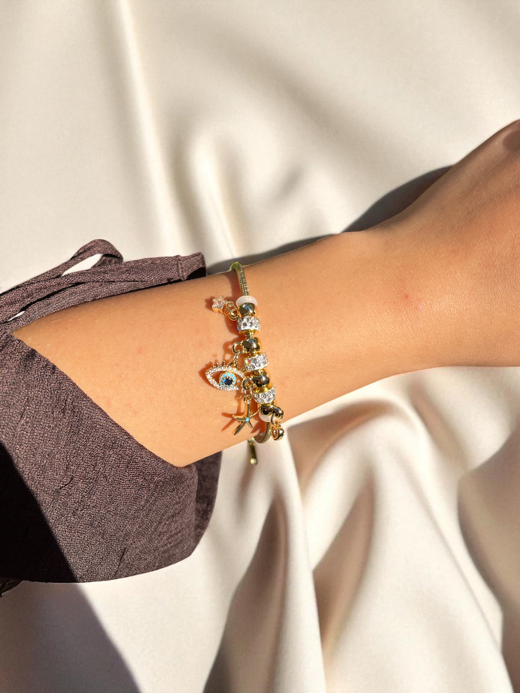 Göz ve Yıldız Charmlı Ayarlanabilir Bileklik