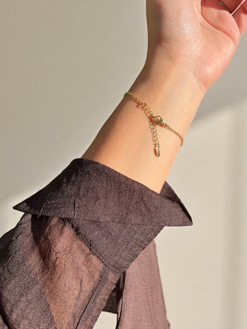 Zarif Zirkon Taşlı Halka Bileklik