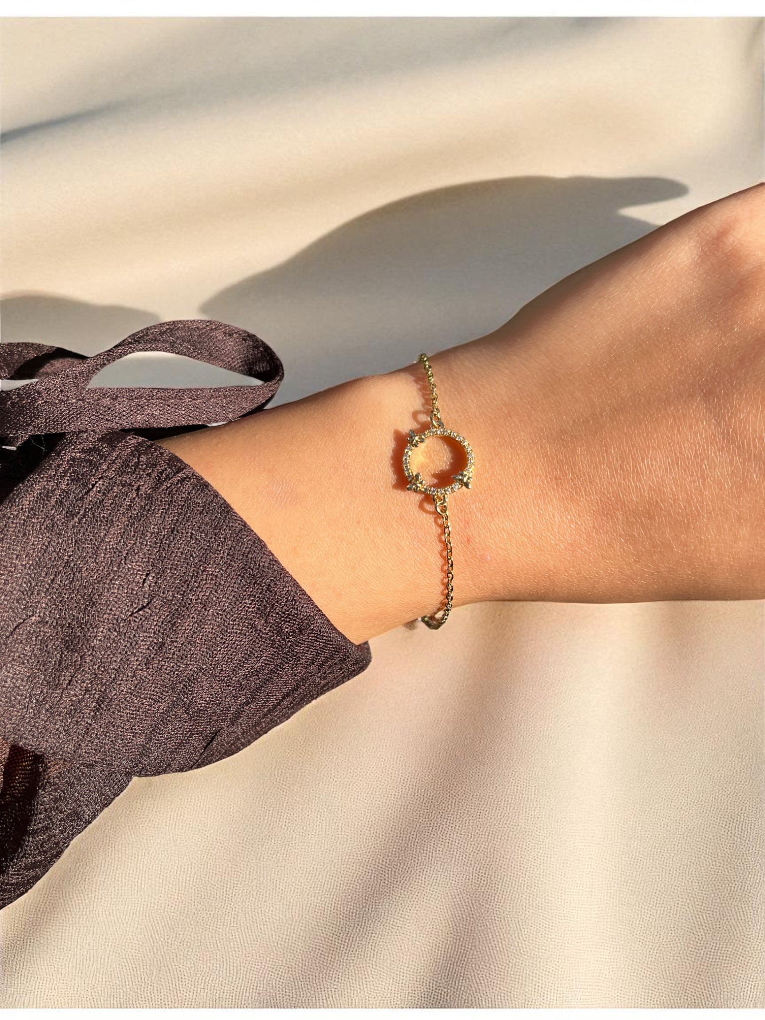 Zarif Zirkon Taşlı Halka Bileklik