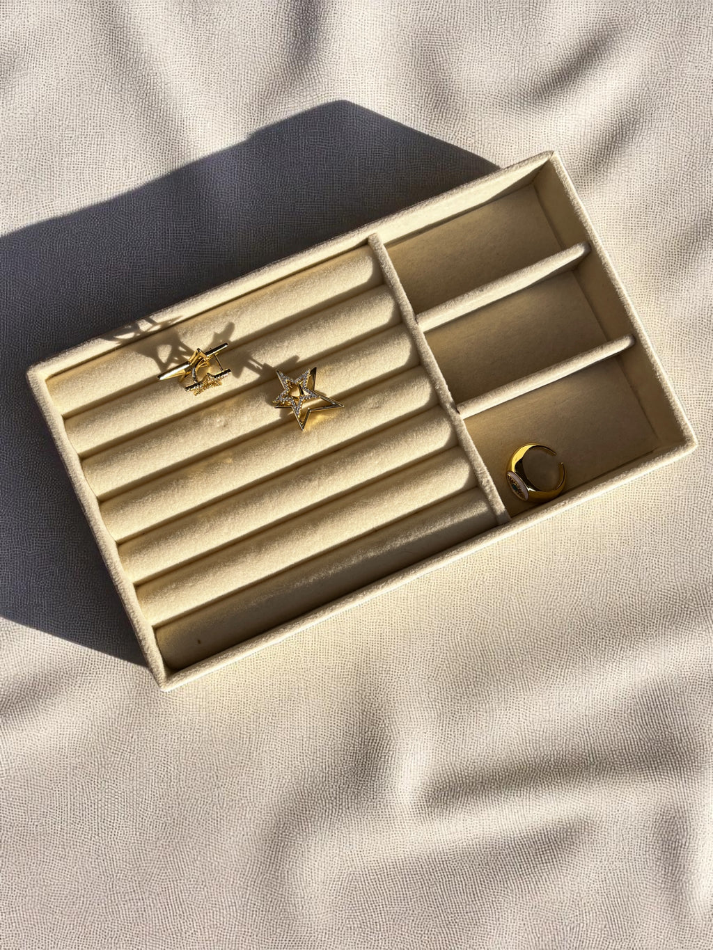 Özel Seri Üç Boyutlu Taşlı Yıldız Küpe