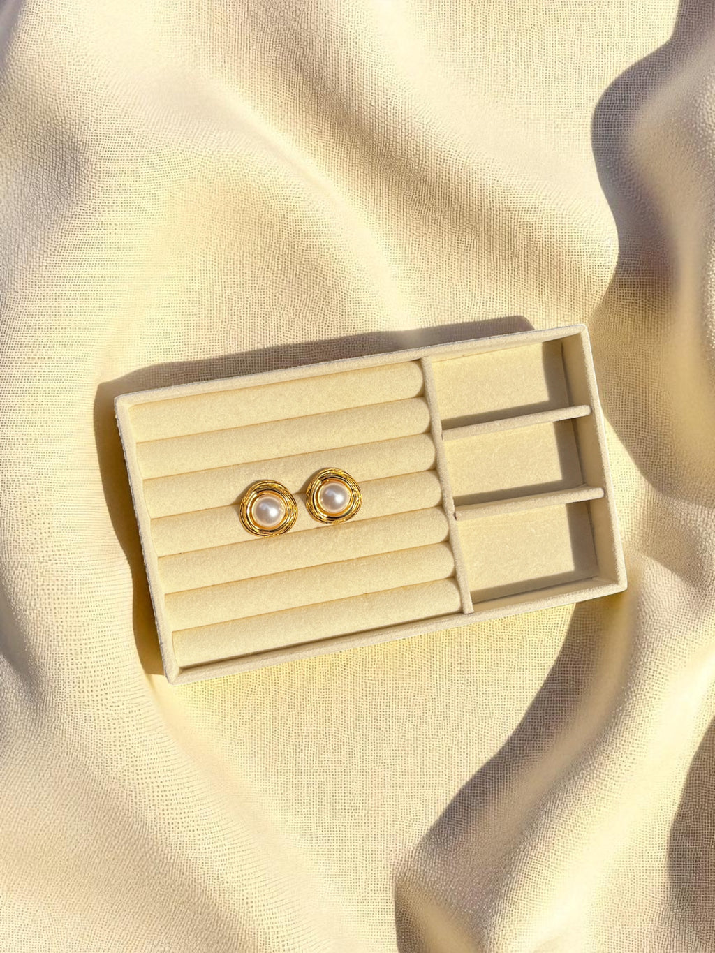 Çelik İncili Küpe