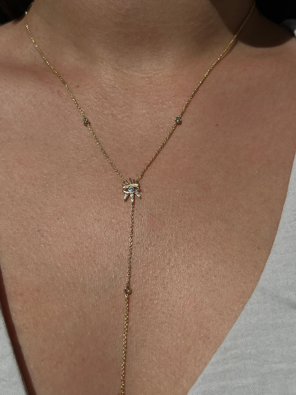 Göz Model Zarif Kolye