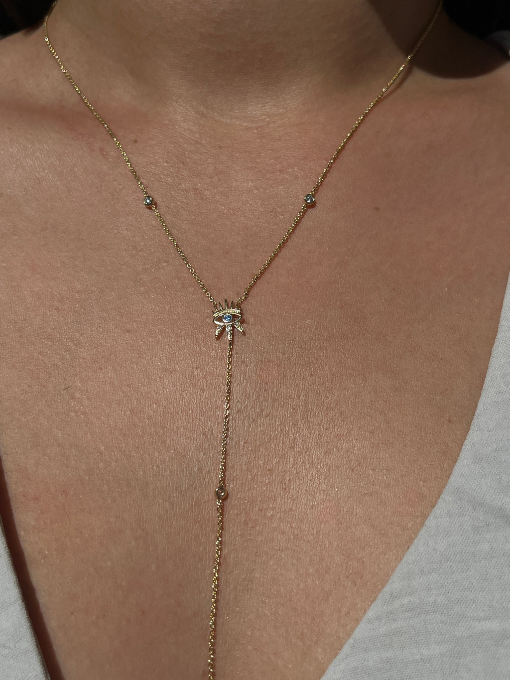 Göz Model Zarif Kolye