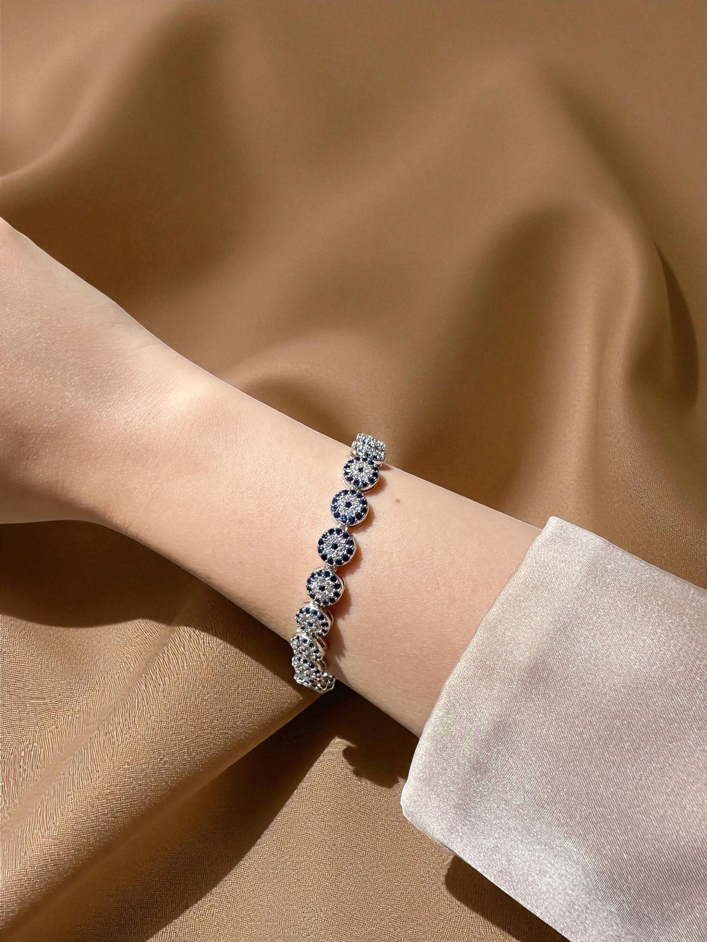 Sapphire Bloom Bileklik