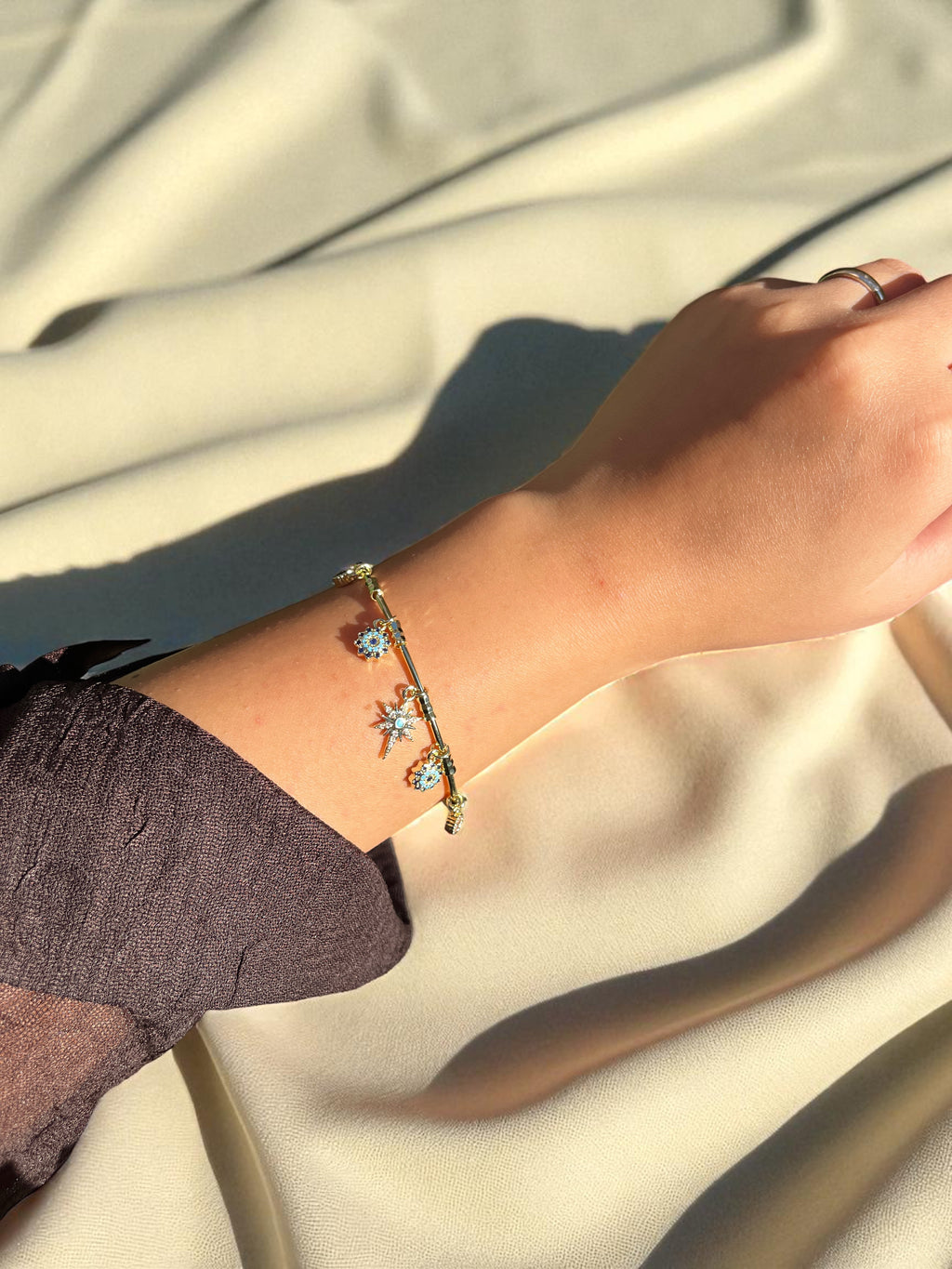 Gold Nazar Boncuklu Bilezik Kelepçe