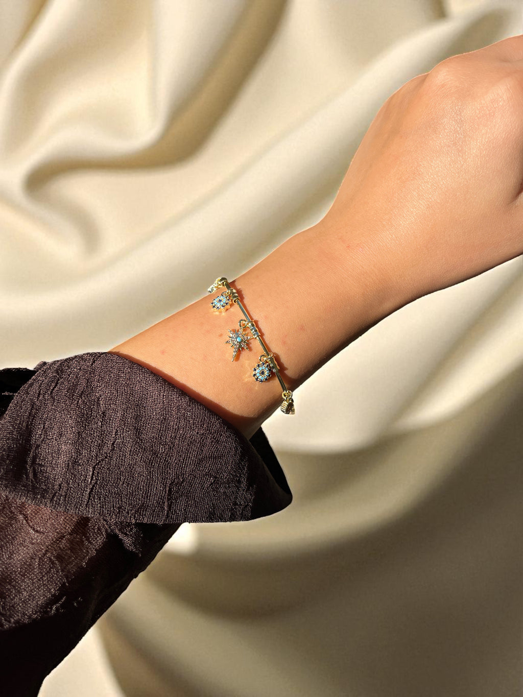 Gold Nazar Boncuklu Bilezik Kelepçe