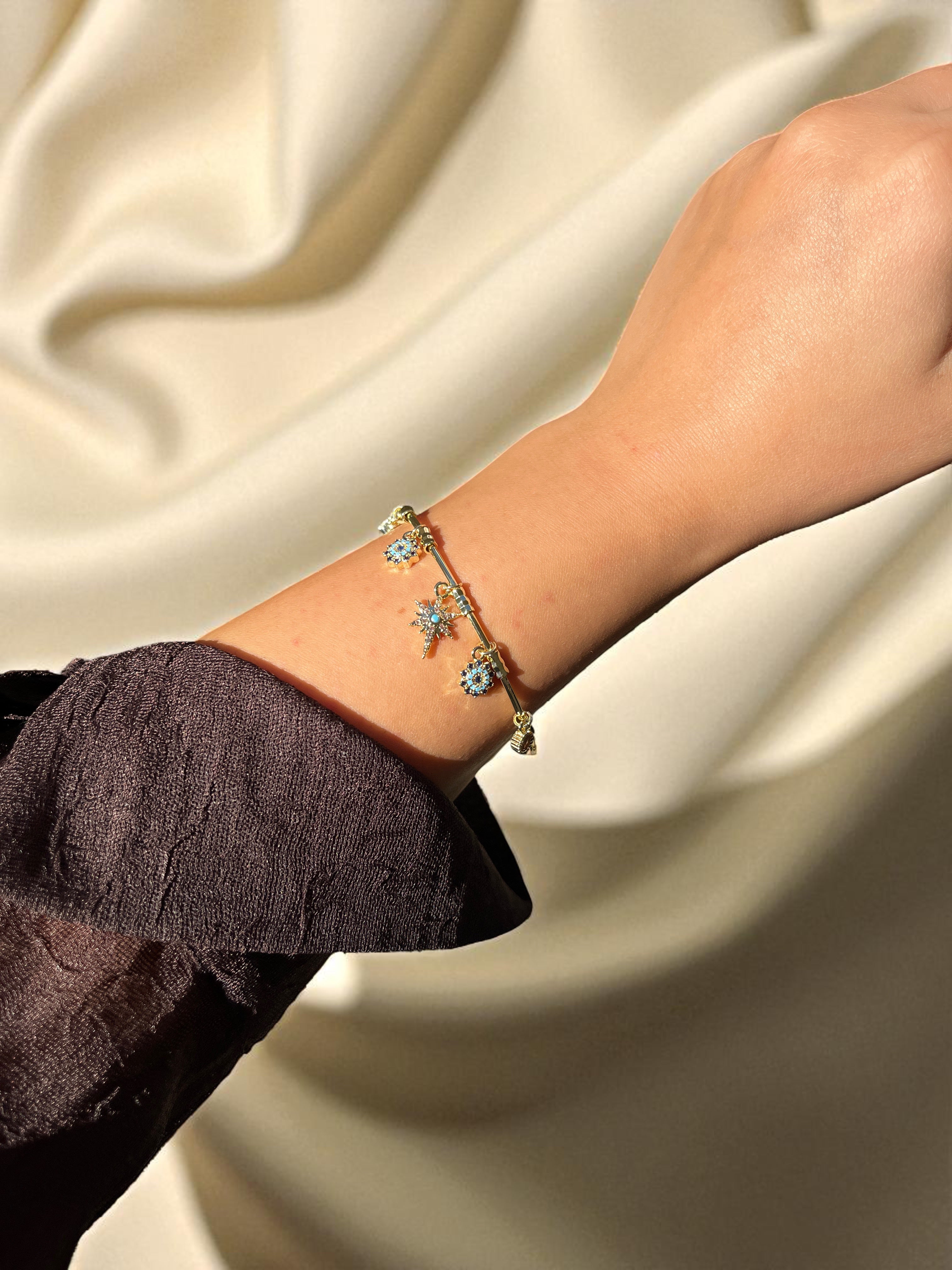 Gold Nazar Boncuklu Bilezik Kelepçe